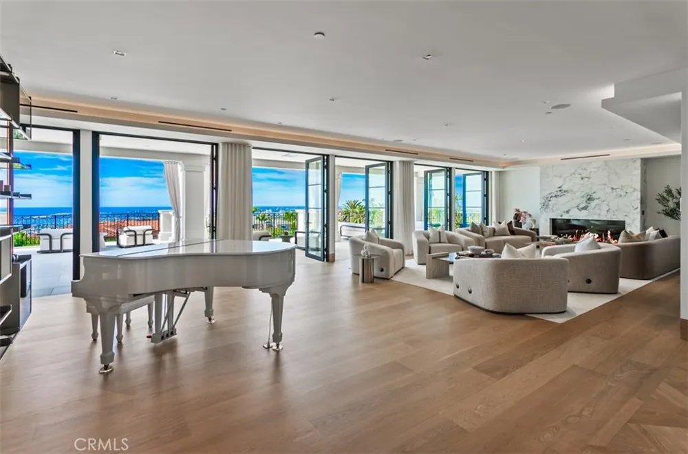 7 Sailview Newport Coast, CA 92657
