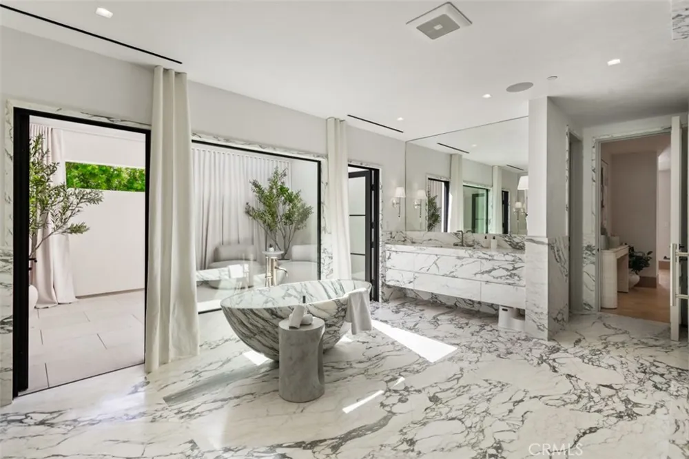 7 Sailview Newport Coast, CA 92657