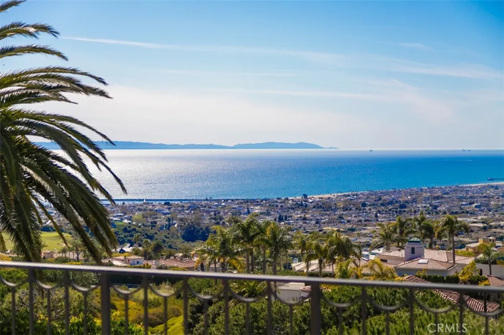 7 Sailview Newport Coast, CA 92657