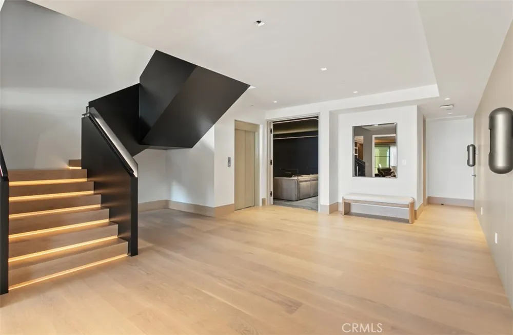 7 Sailview Newport Coast, CA 92657