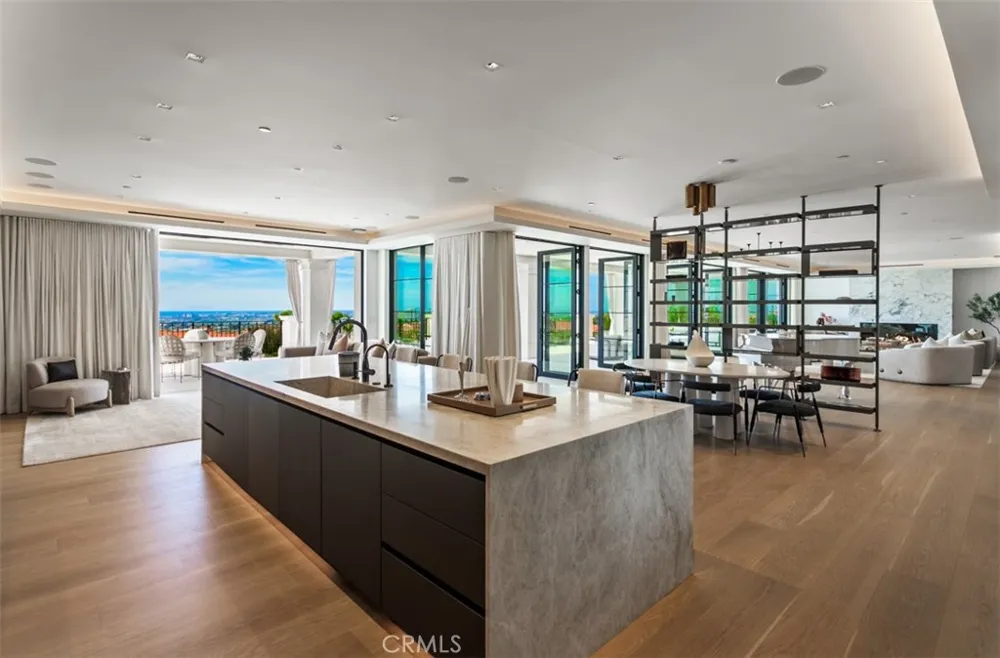 7 Sailview Newport Coast, CA 92657