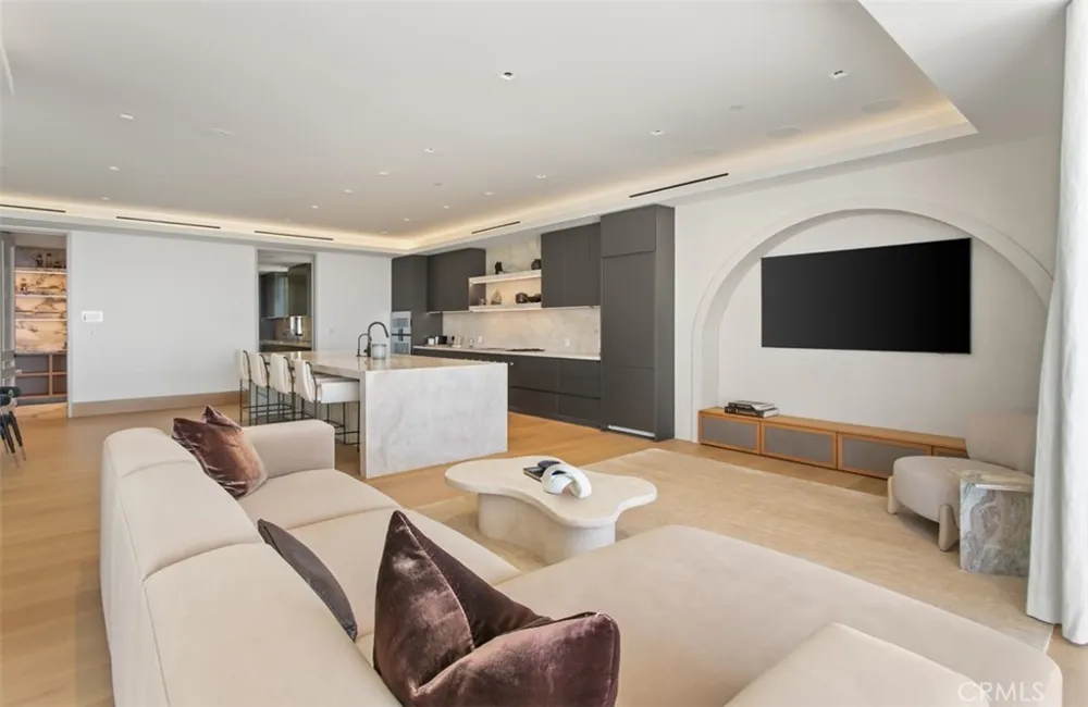 7 Sailview Newport Coast, CA 92657