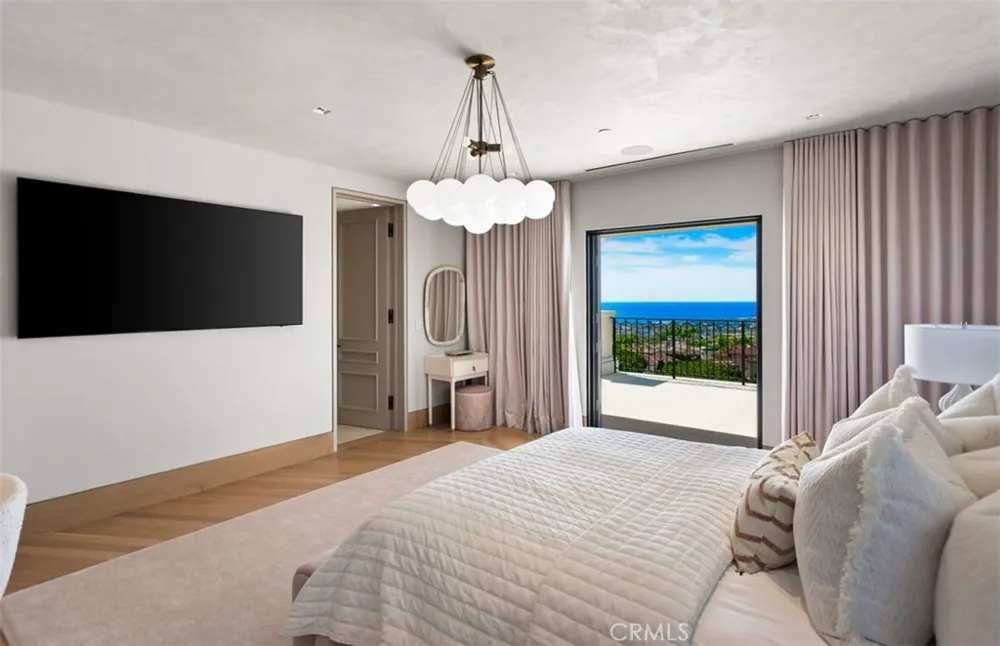 7 Sailview Newport Coast, CA 92657