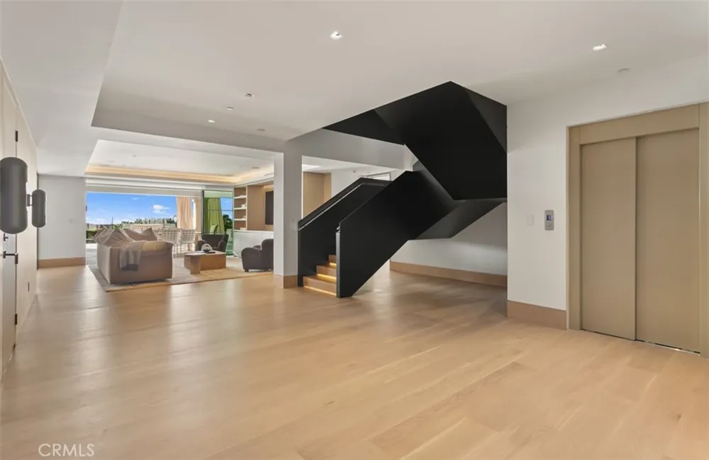 7 Sailview Newport Coast, CA 92657