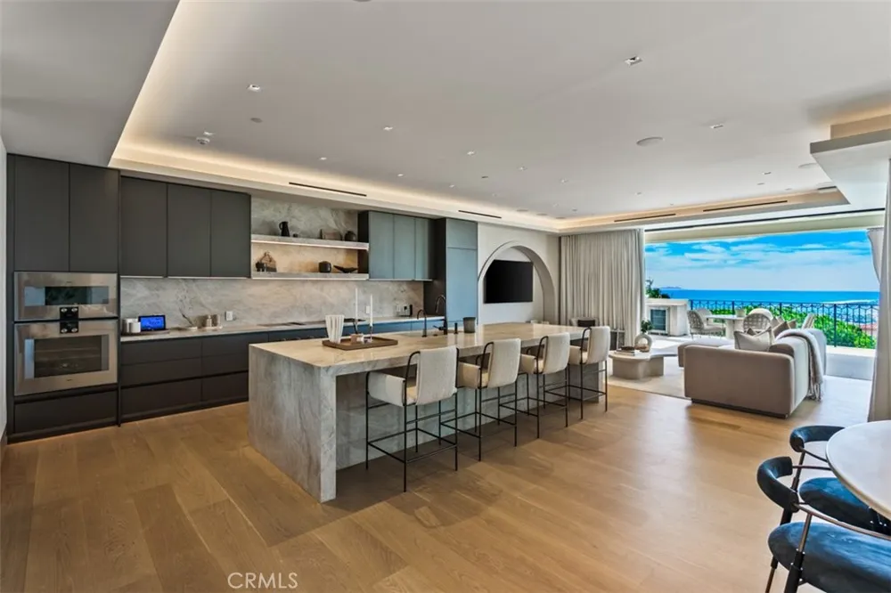 7 Sailview Newport Coast, CA 92657