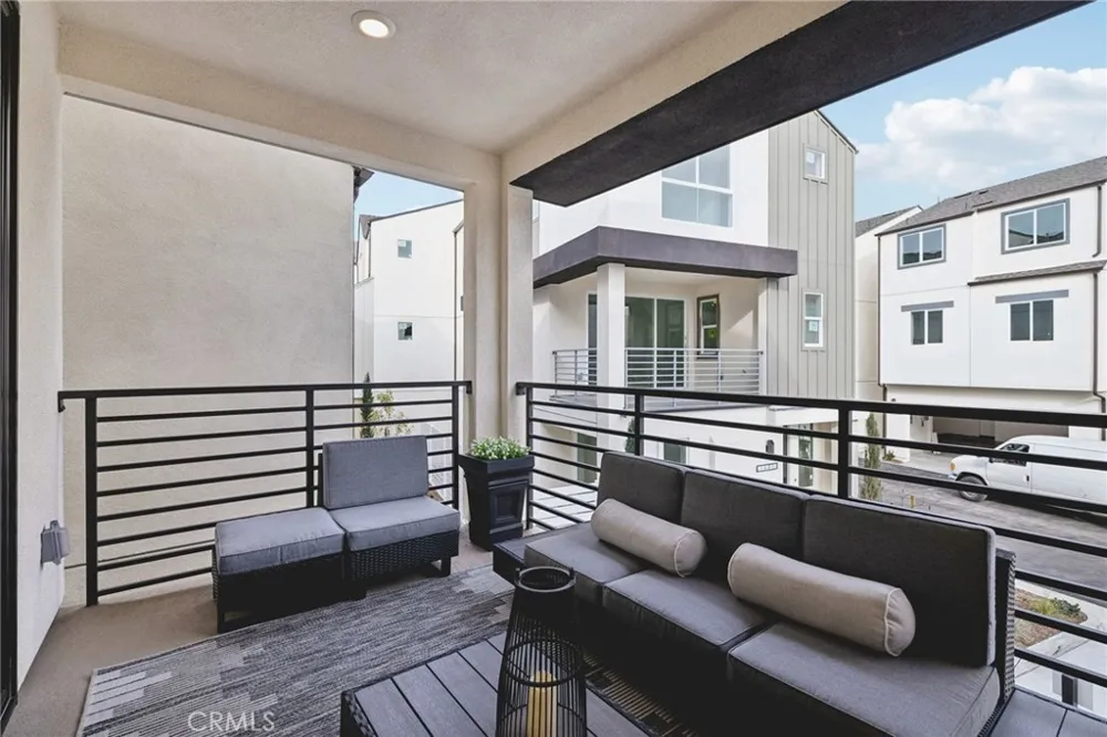 1642 Coral Sea Lane San Pedro, CA 90732