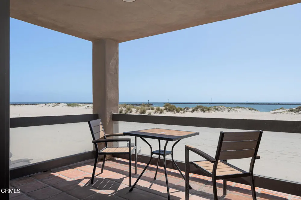 3265 Ocean Drive Oxnard, CA 93035