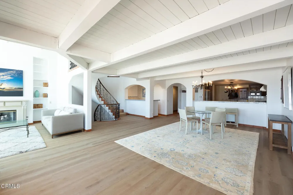 3265 Ocean Drive Oxnard, CA 93035