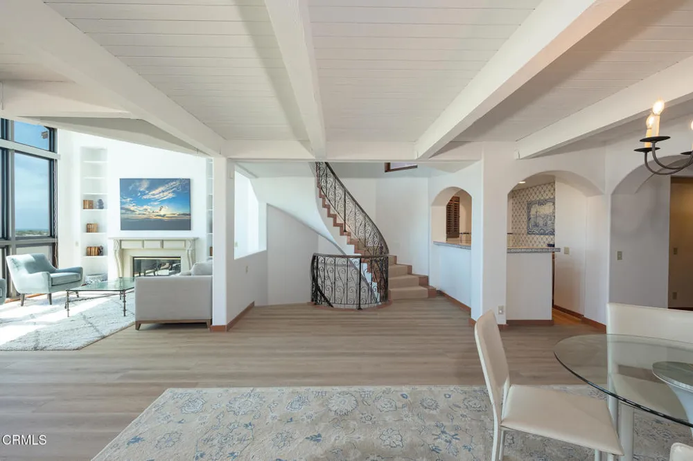3265 Ocean Drive Oxnard, CA 93035