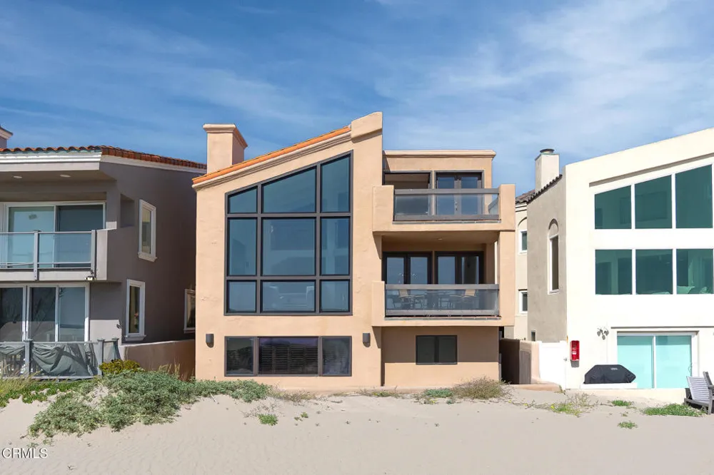 3265 Ocean Drive Oxnard, CA 93035