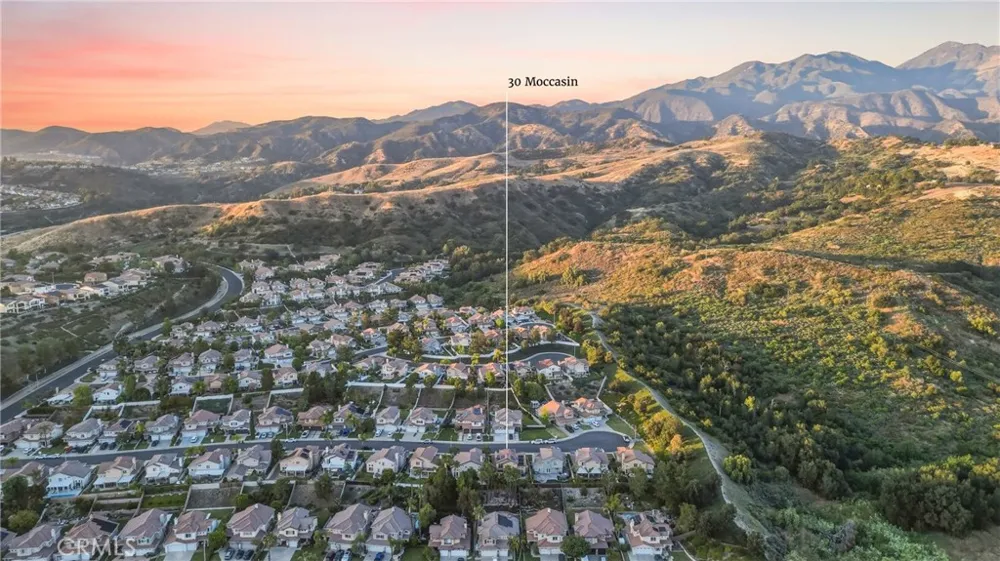 30 Moccasin Trail Trabuco Canyon, CA 92679