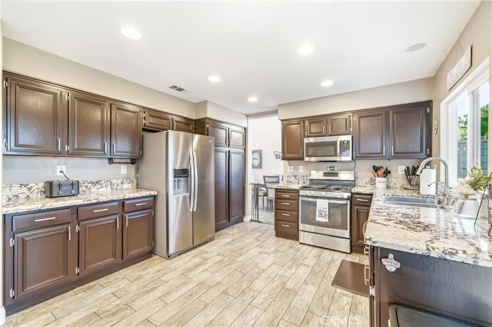30 Moccasin Trail Trabuco Canyon, CA 92679