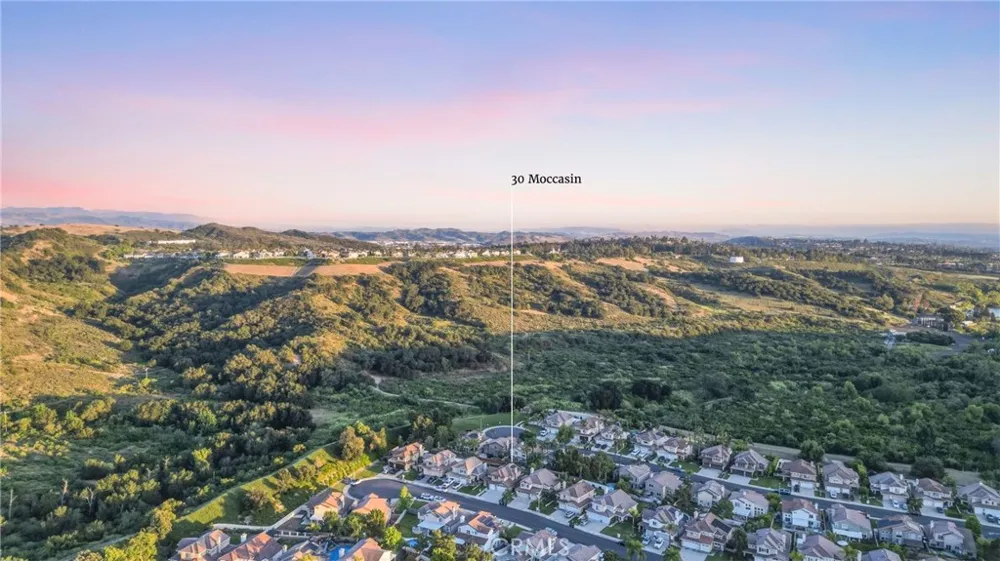 30 Moccasin Trail Trabuco Canyon, CA 92679