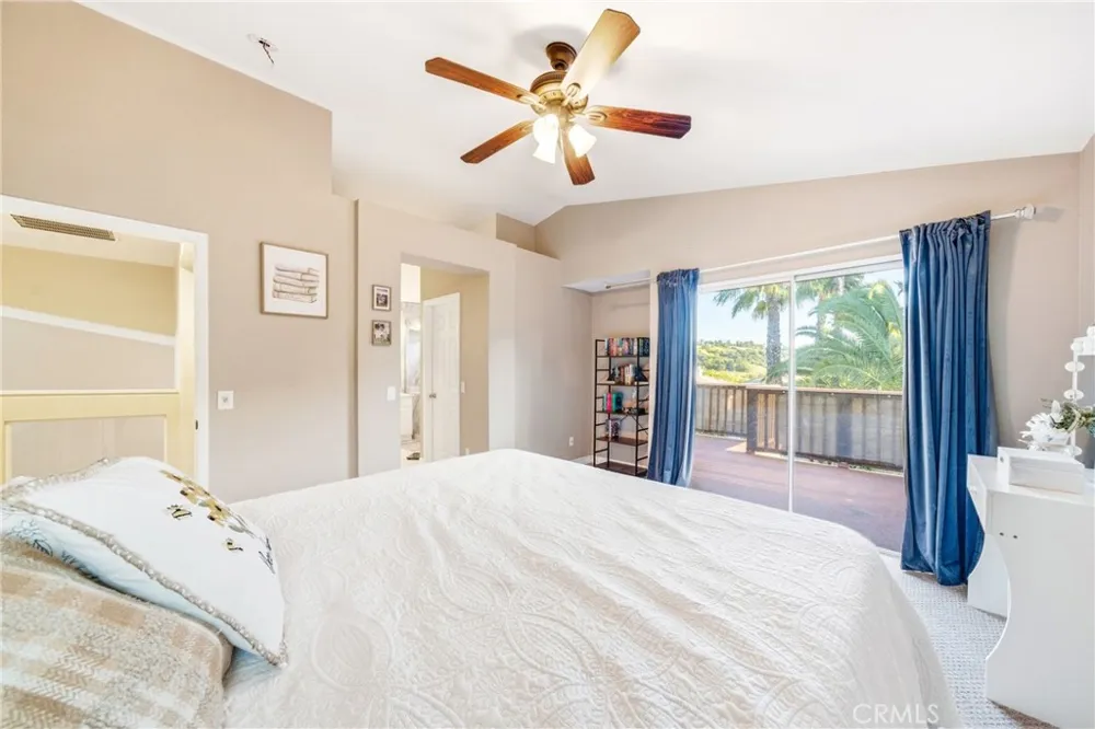 30 Moccasin Trail Trabuco Canyon, CA 92679