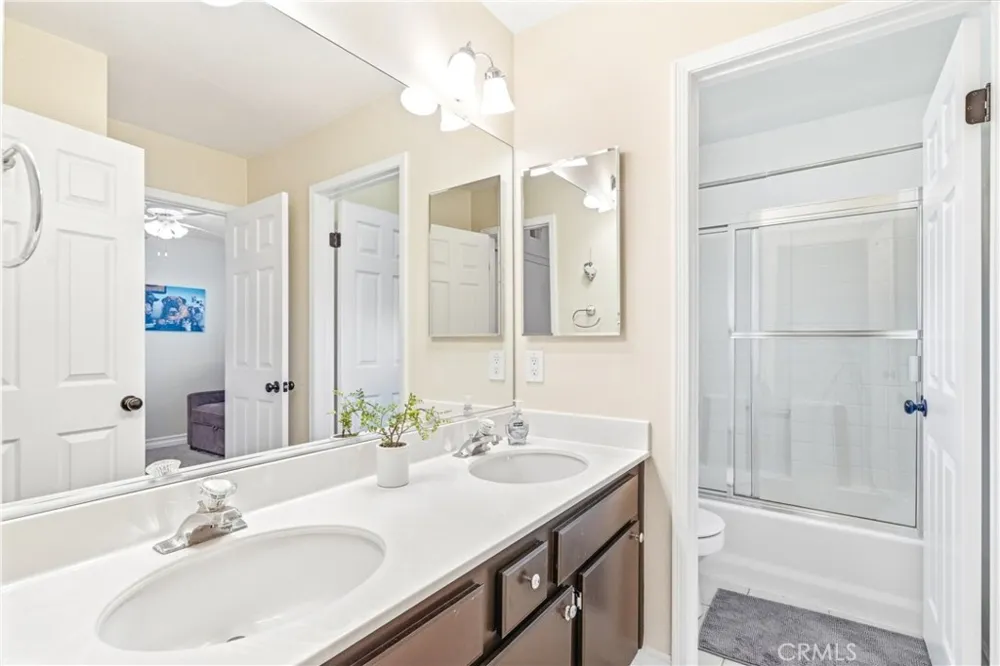 30 Moccasin Trail Trabuco Canyon, CA 92679