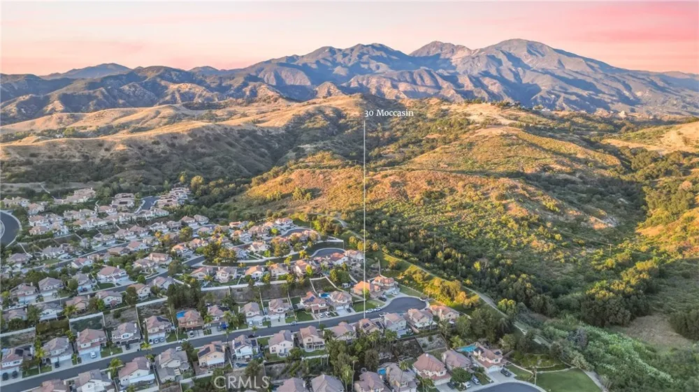 30 Moccasin Trail Trabuco Canyon, CA 92679