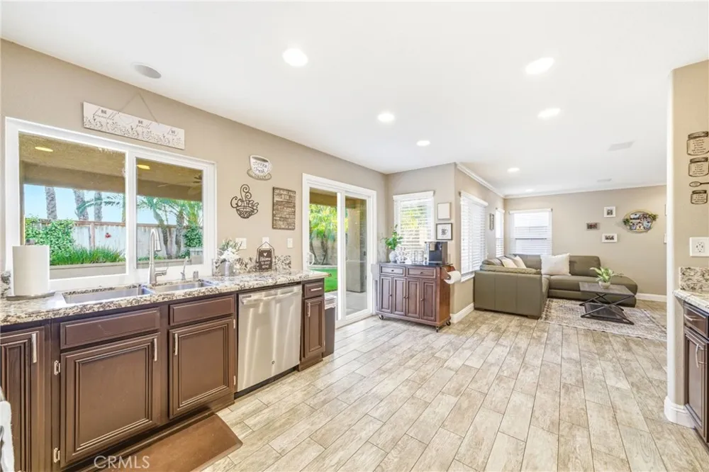 30 Moccasin Trail Trabuco Canyon, CA 92679