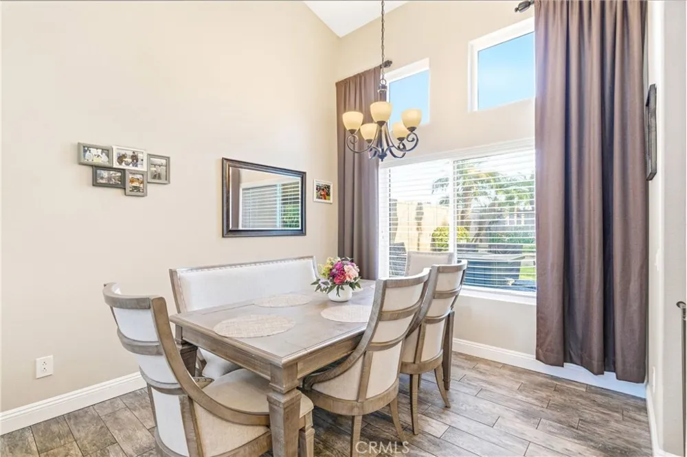 30 Moccasin Trail Trabuco Canyon, CA 92679