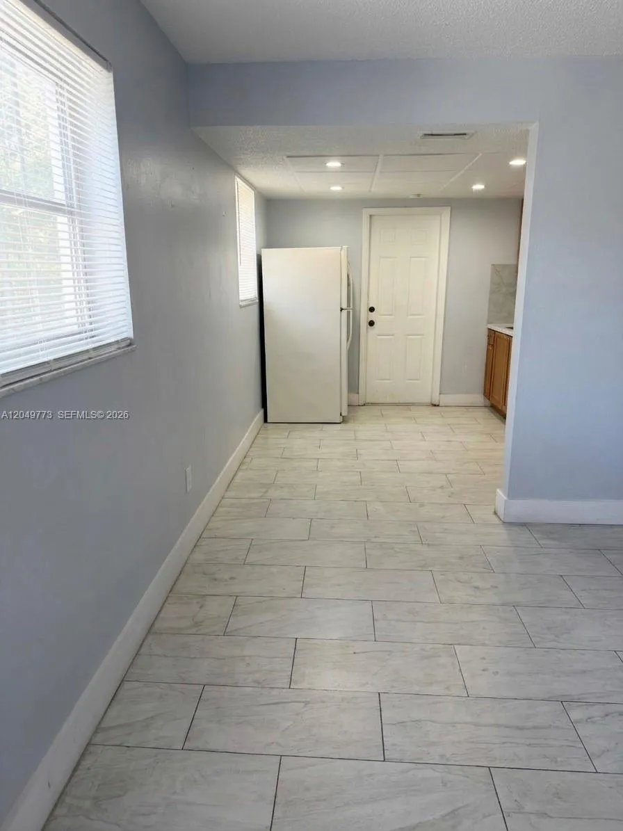 41 E 20th St Hialeah, FL 33010