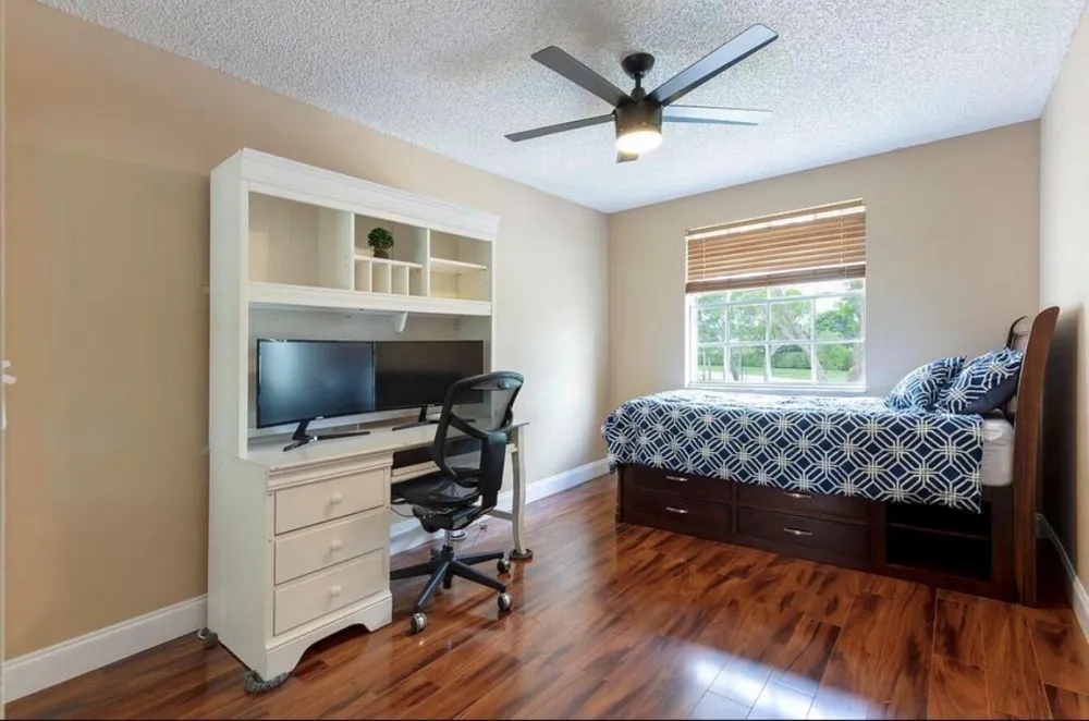9217 Boca Gardens Circle S #D Boca Raton, FL 33496