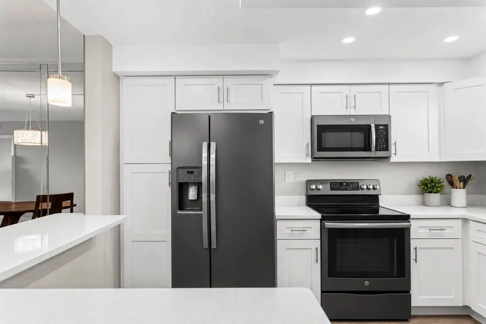 3150 W Rolling Hills Circle #709 Davie, FL 33328