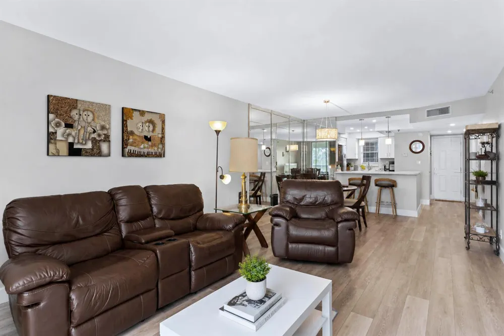 3150 W Rolling Hills Circle #709 Davie, FL 33328