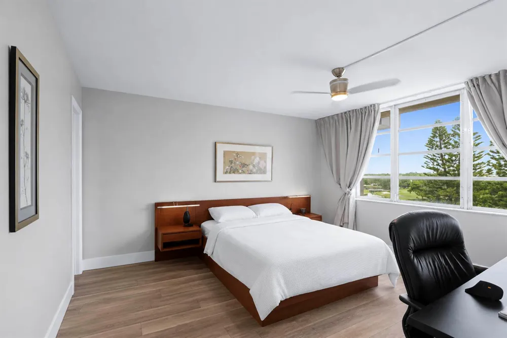 3150 W Rolling Hills Circle #709 Davie, FL 33328