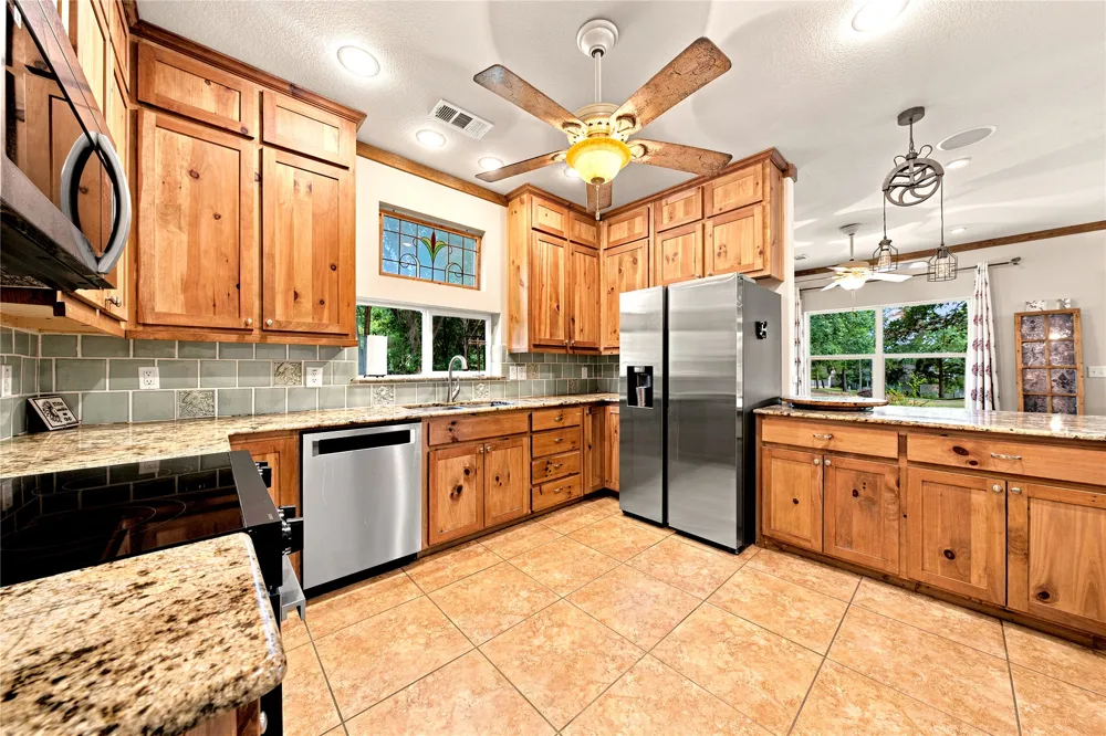 5470 Possum Trail Eustace, TX 75124