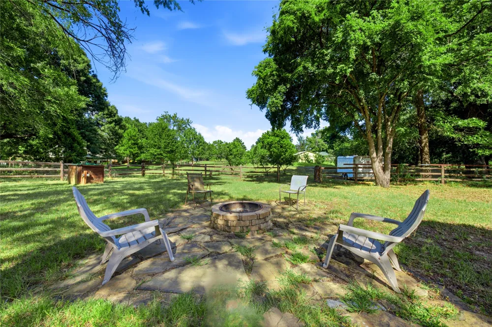5470 Possum Trail Eustace, TX 75124
