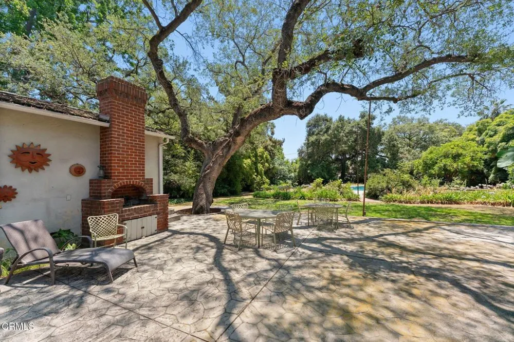 300 W Orange Grove Avenue Arcadia, CA 91006