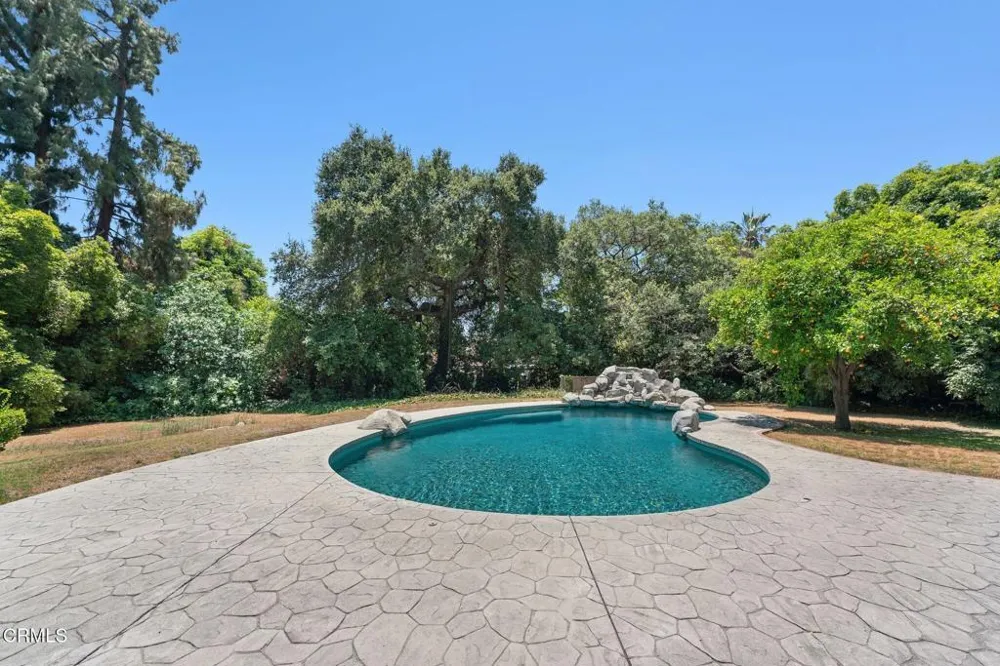 300 W Orange Grove Avenue Arcadia, CA 91006