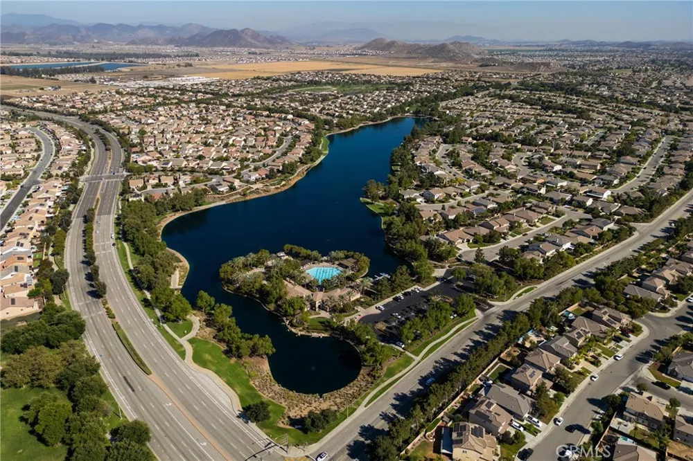 29034 Shorecliff Circle Menifee, CA 92585