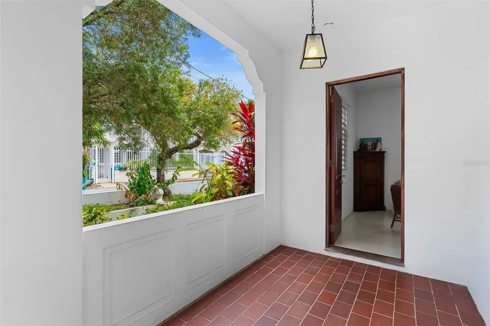 6 GERTRUDIS San Juan, PR 00911