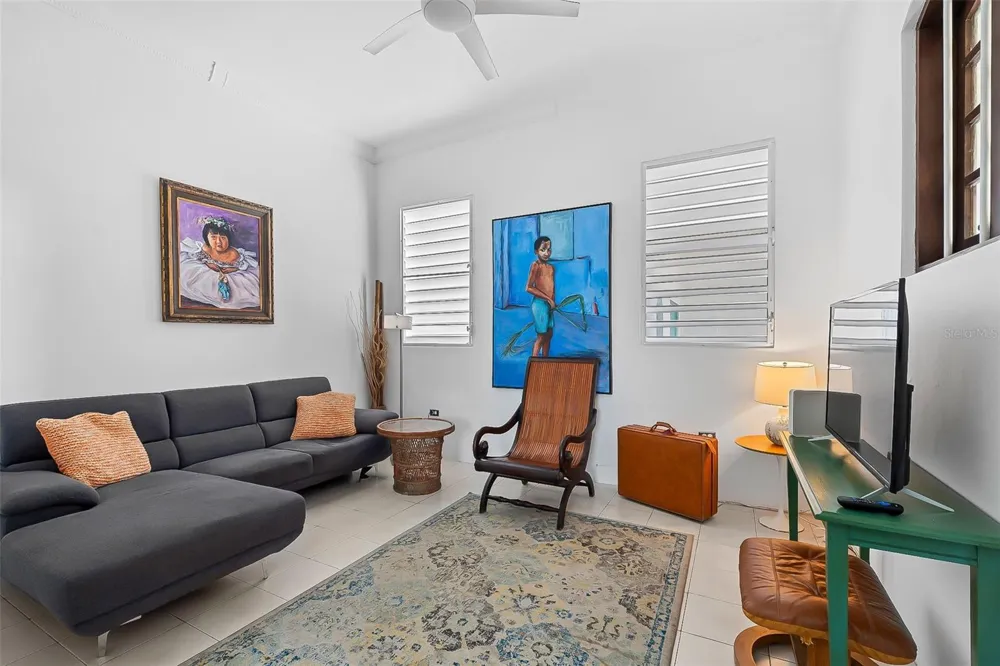 6 GERTRUDIS San Juan, PR 00911