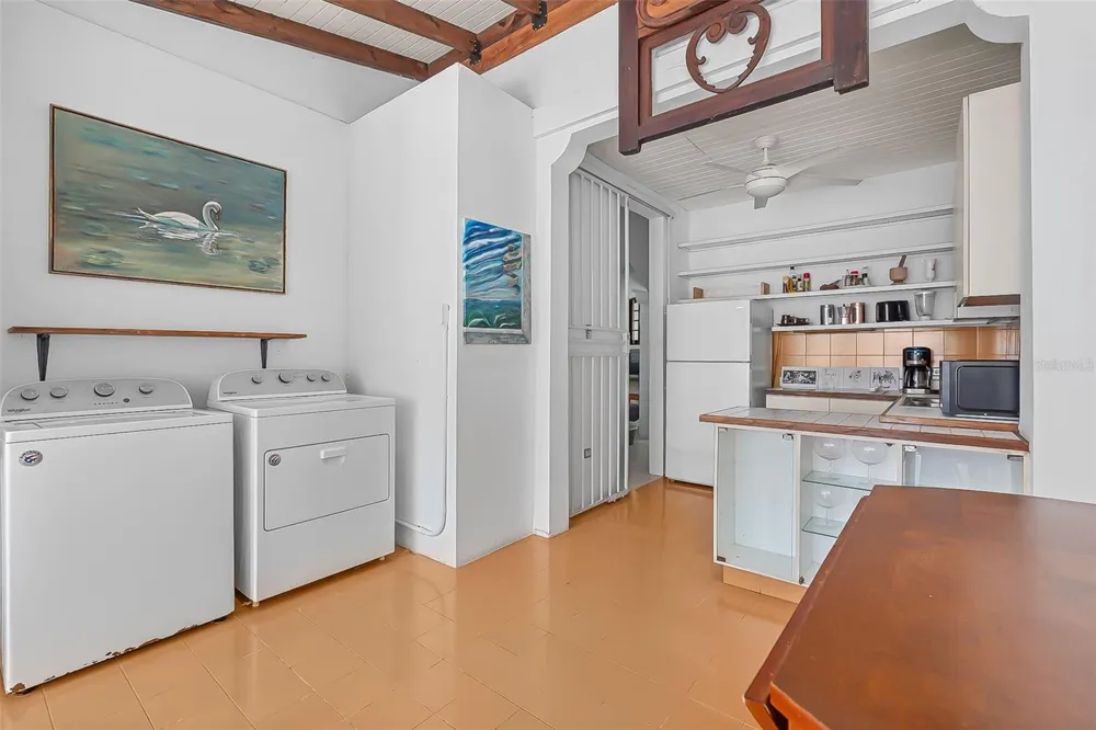 6 GERTRUDIS San Juan, PR 00911