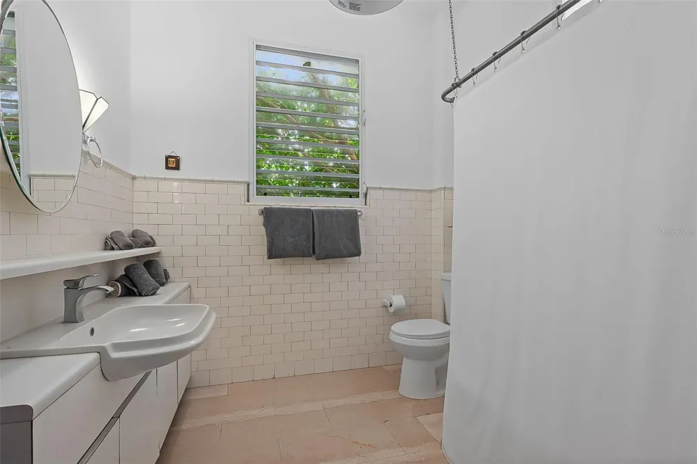 6 GERTRUDIS San Juan, PR 00911