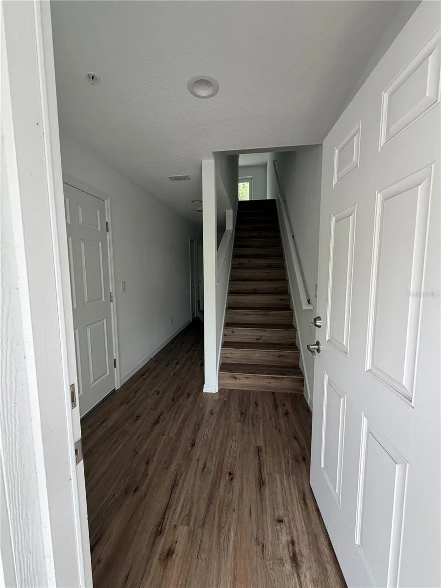 2577 6TH AVENUE DRIVE E Bradenton, FL 34208