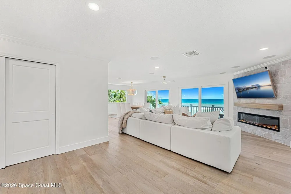6105 S HIGHWAY A1A Melbourne Beach, FL 32951