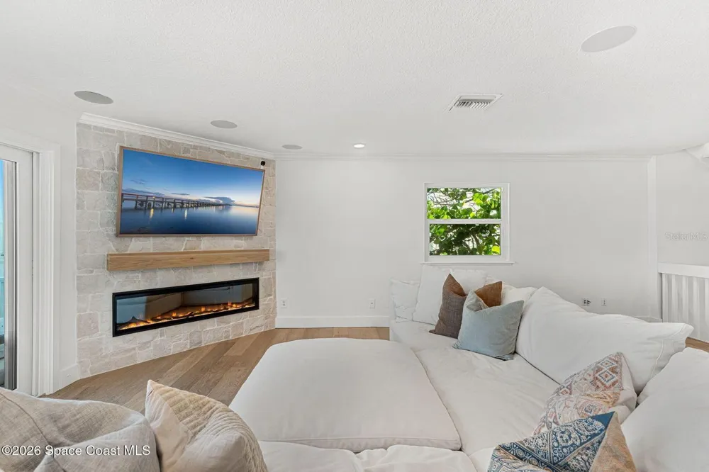 6105 S HIGHWAY A1A Melbourne Beach, FL 32951