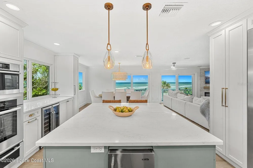6105 S HIGHWAY A1A Melbourne Beach, FL 32951