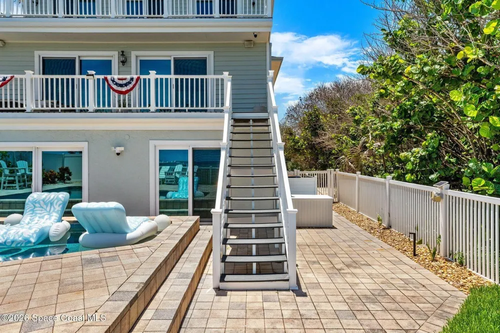 6105 S HIGHWAY A1A Melbourne Beach, FL 32951