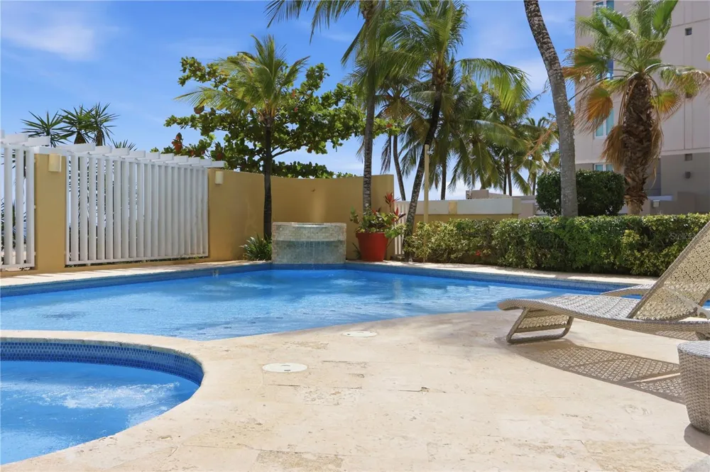 Carrion Court #6 CARRION COURT PLAYA STREET #103 San Juan, PR 00911