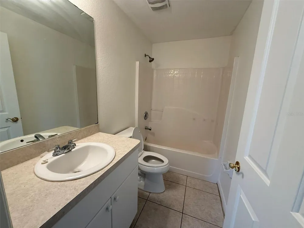 3305 CIRCLEVILLE STREET North Port, FL 34286