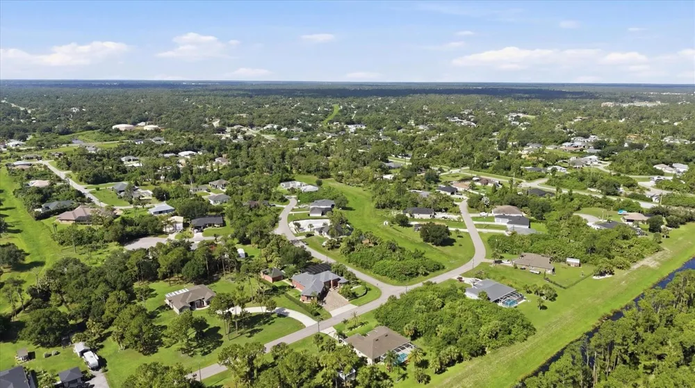 3257 WENONA DRIVE North Port, FL 34288