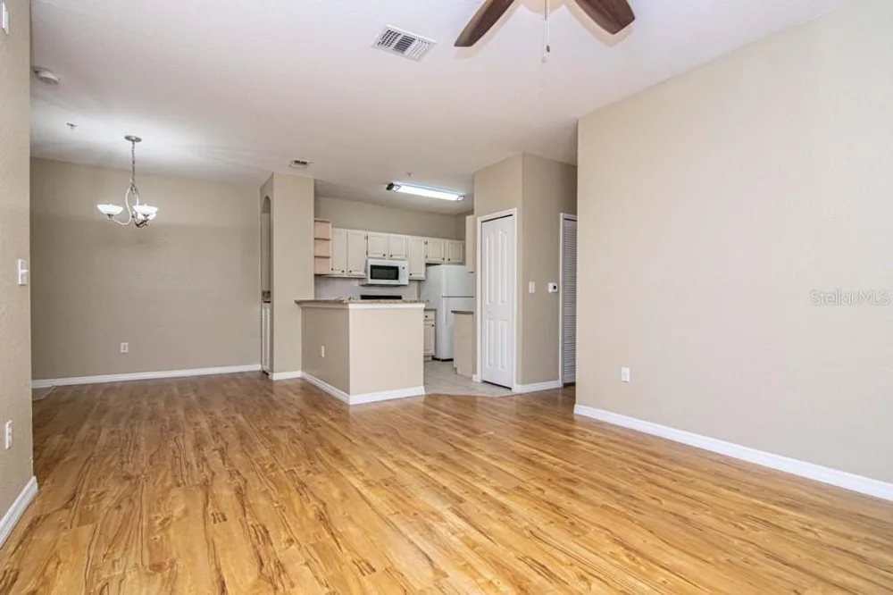 5713 LEGACY CRESCENT PLACE #101 Riverview, FL 33578
