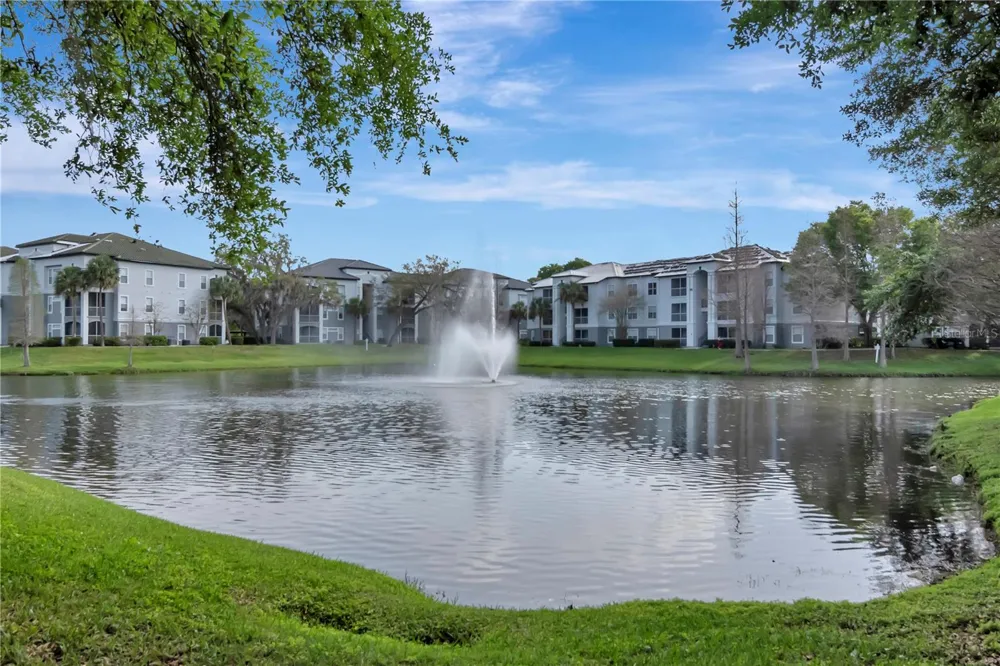 5713 LEGACY CRESCENT PLACE #101 Riverview, FL 33578