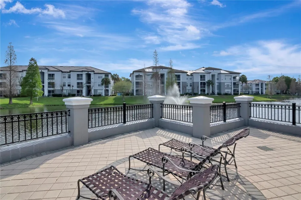 5713 LEGACY CRESCENT PLACE #101 Riverview, FL 33578