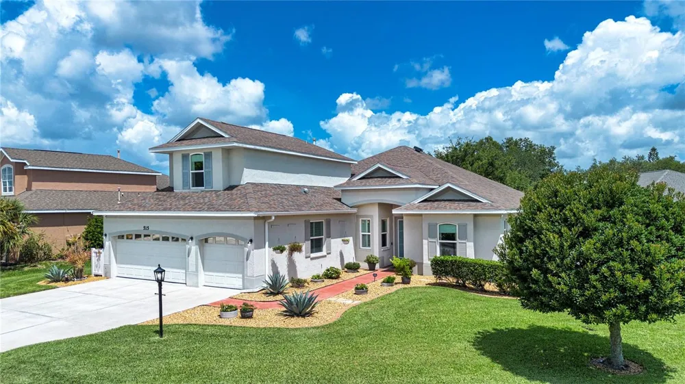515 PLANTERS MANOR WAY Bradenton, FL 34212