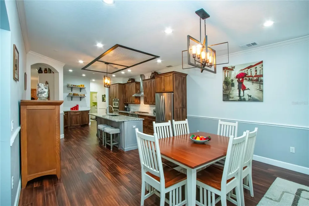 515 PLANTERS MANOR WAY Bradenton, FL 34212