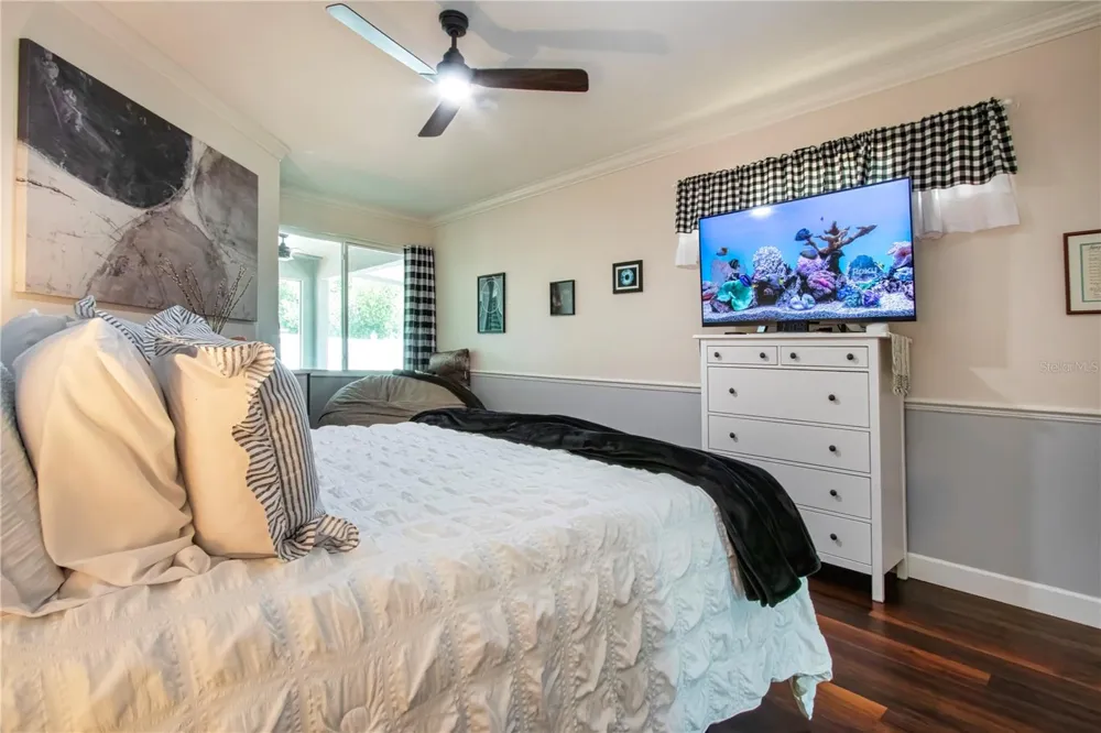 515 PLANTERS MANOR WAY Bradenton, FL 34212
